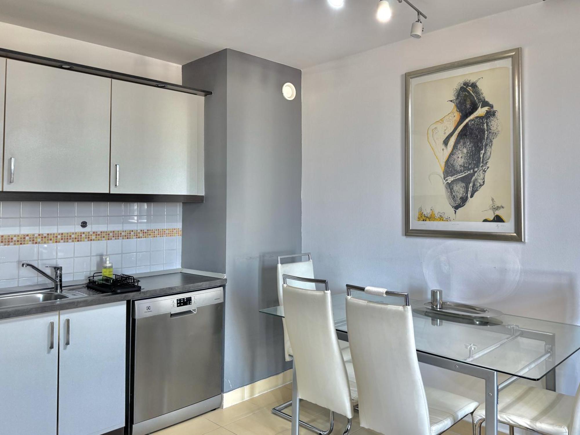 Premium Apartment By Hi5- Cp With Free Parking Budapest Exterior photo